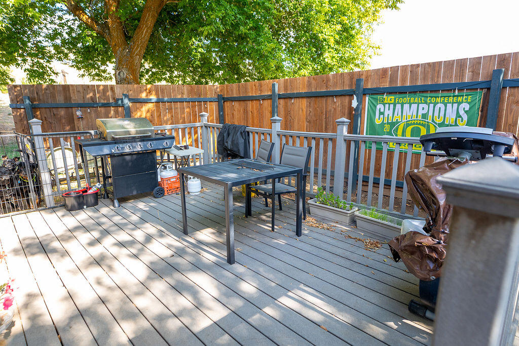 2137 Orindale Road Klamath Falls, OR 97601 - Photo 19 of 31 335A9577