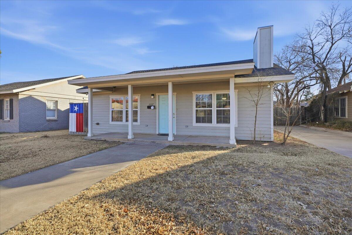 2217 14th Street Lubbock, TX 79401 - Photo 2 of 30 02-nmjr-2