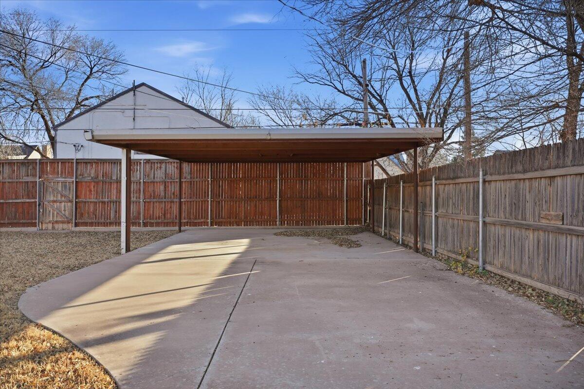 2217 14th Street Lubbock, TX 79401 - Photo 29 of 30 25-nmjr-25