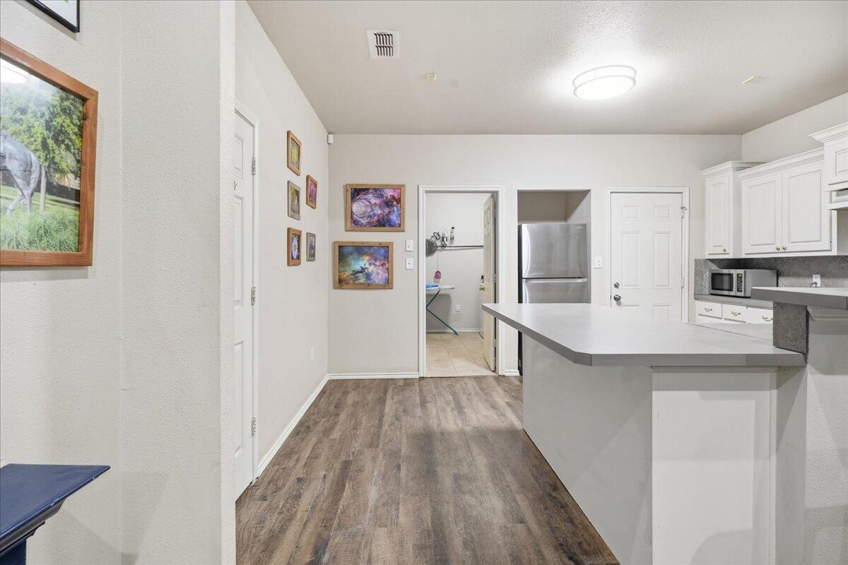 2217 14th Street Lubbock, TX 79401 - Photo 10 of 30 02-nmjr-reshoot-2