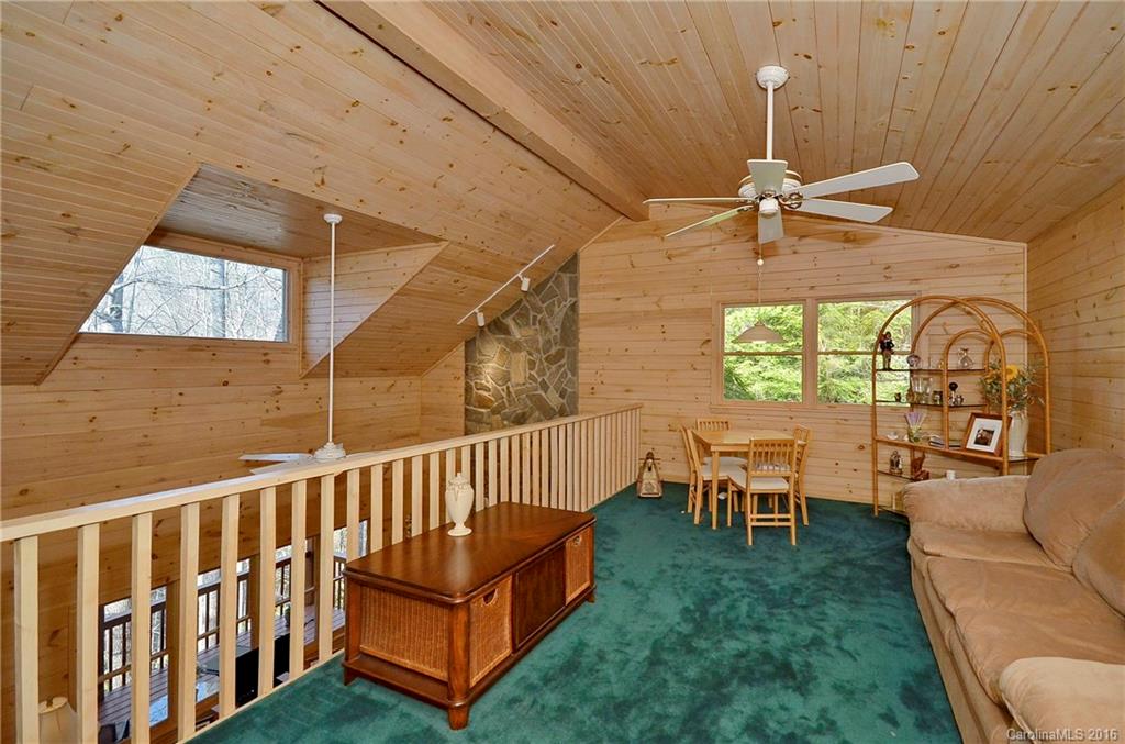 169 Violet Ridge Waynesville, NC 28785 - Photo 9 of 13 Gallery Image 9
