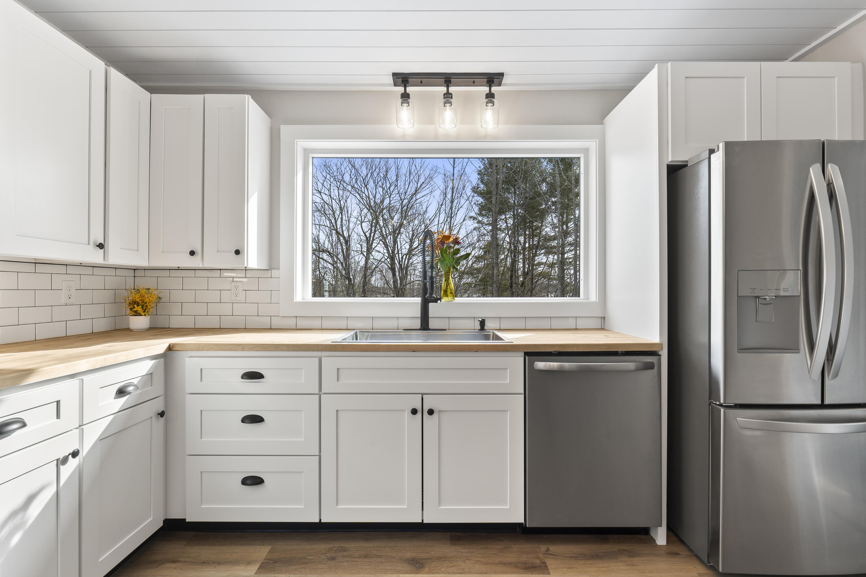 64 Old Pond Road Dexter, ME 04930 - Photo 23 of 53 Kitchen