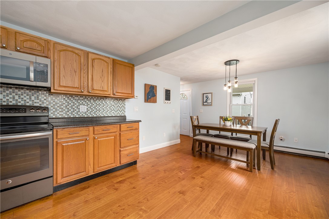 17 Marques Street Cumberland, RI 02864 - Photo 6 of 25