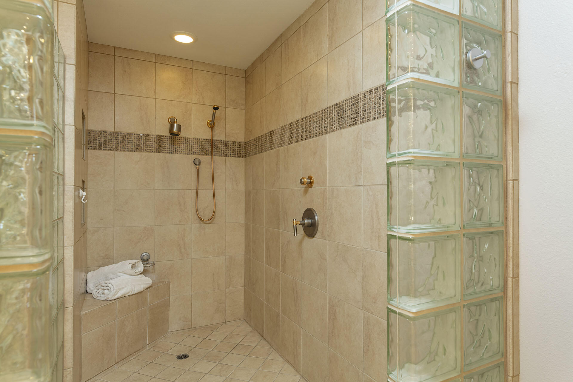 32 Colgate Drive Rancho Mirage, CA 92270 - Photo 30 of 51 a bathroom with a glass shower door