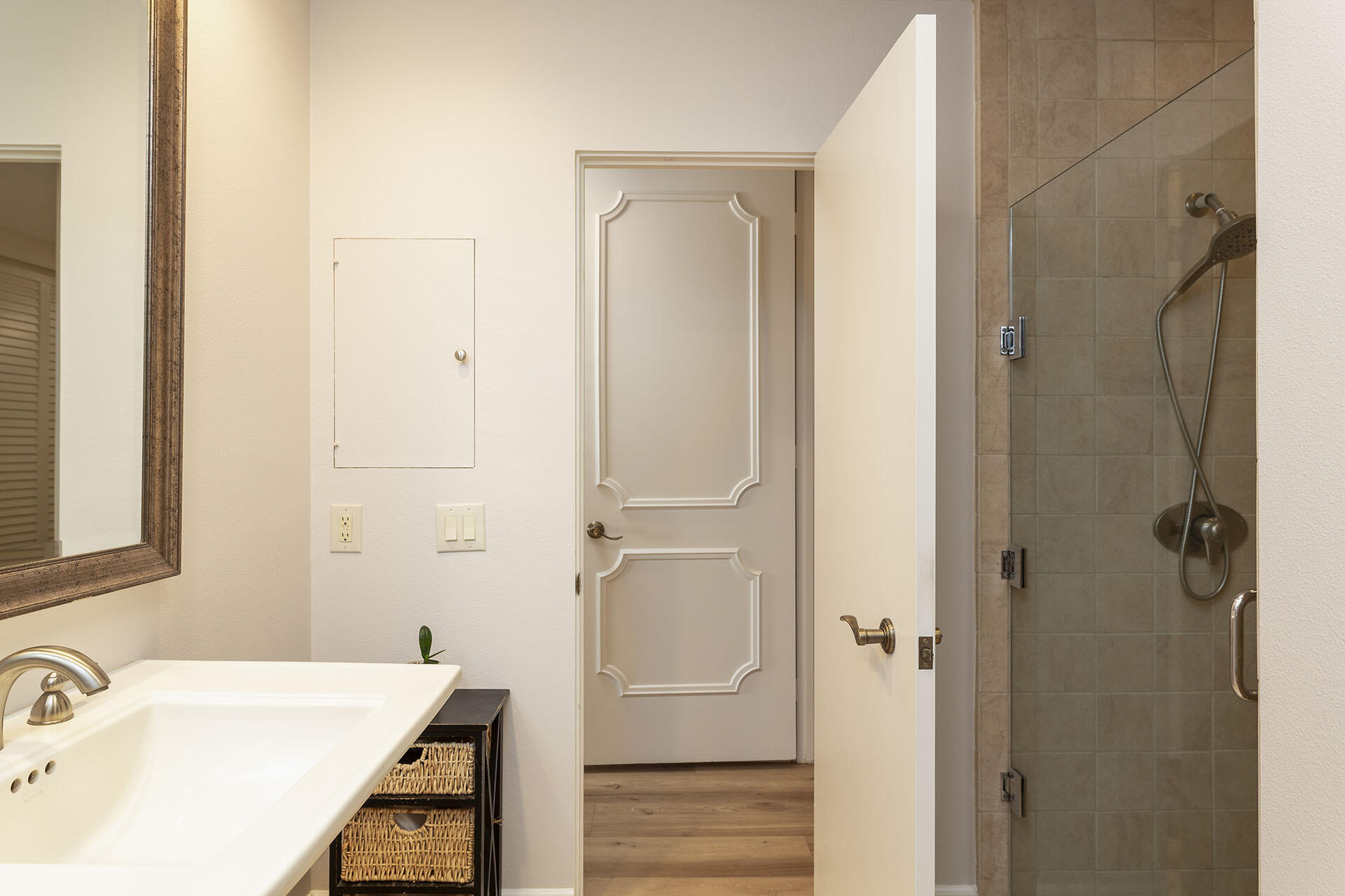 32 Colgate Drive Rancho Mirage, CA 92270 - Photo 43 of 51 a bathroom with a tub and shower