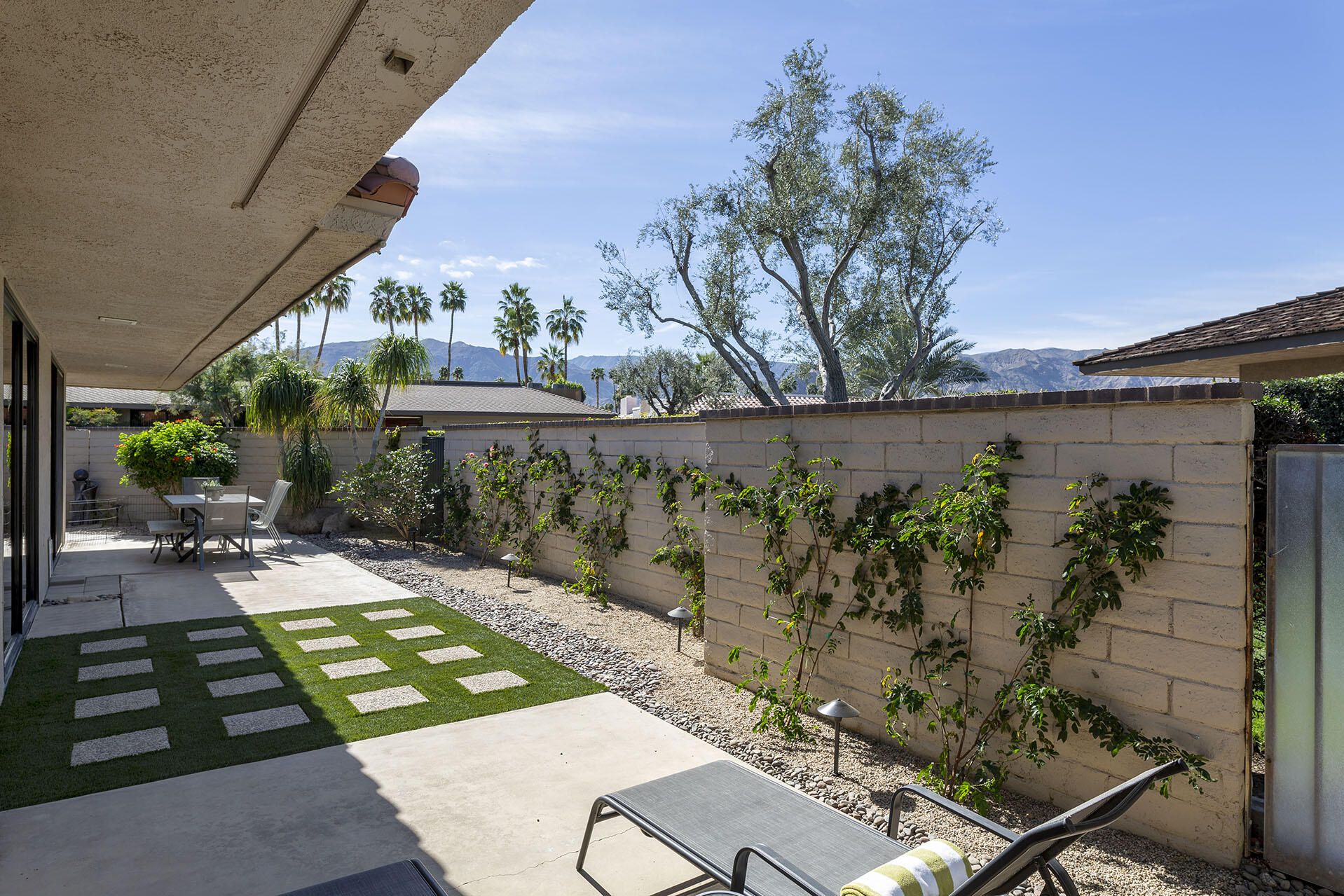 32 Colgate Drive Rancho Mirage, CA 92270 - Photo 45 of 51 swimming pool view with a seating space
