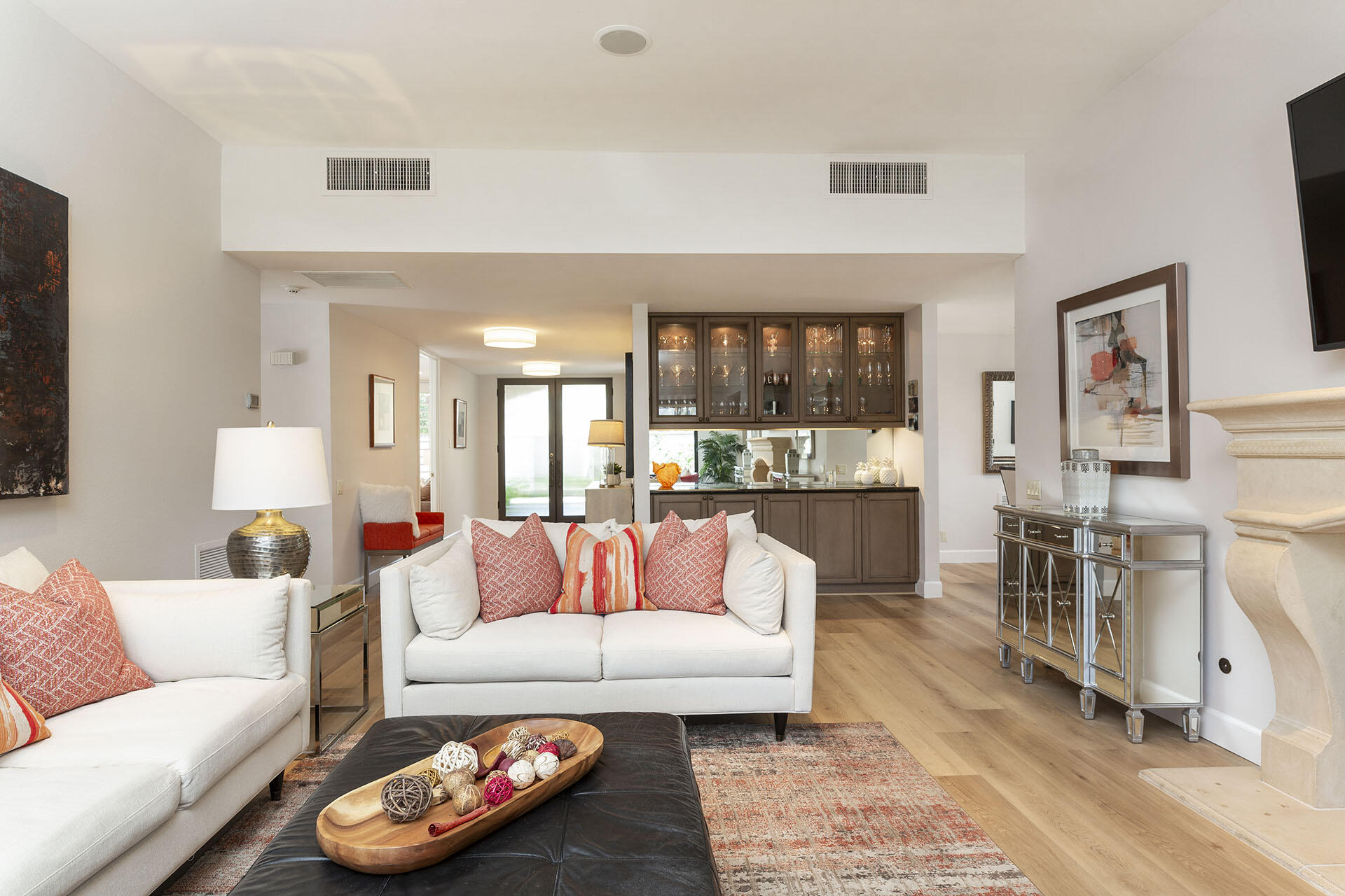 32 Colgate Drive Rancho Mirage, CA 92270 - Photo 10 of 51 a living room with furniture and a wooden floor