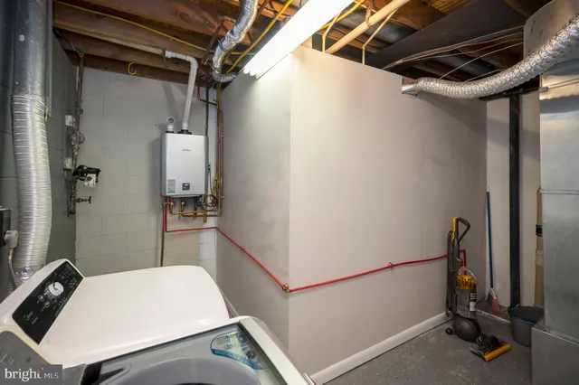 $3,400 | 2376 Generation Drive, Reston, VA 20191