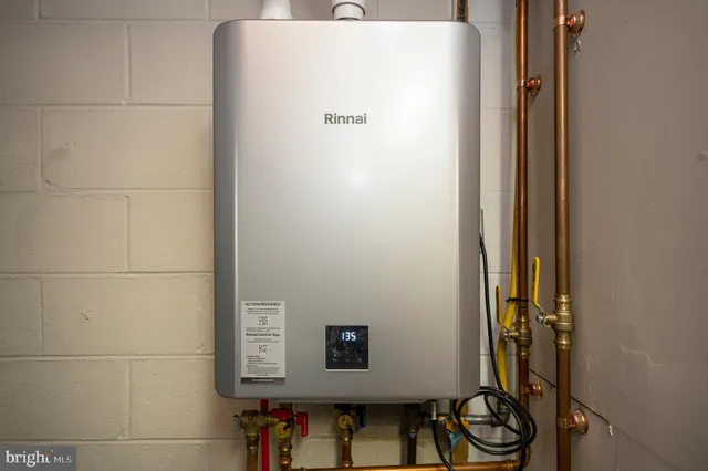 $3,400 | 2376 Generation Drive, Reston, VA 20191