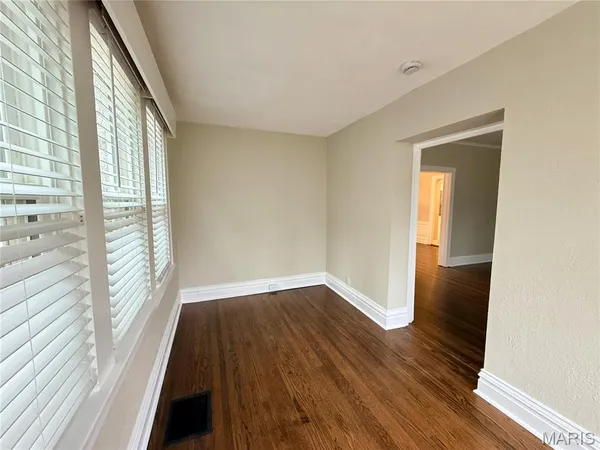 $3,395 | 543 North Central Avenue, University City, MO 63130