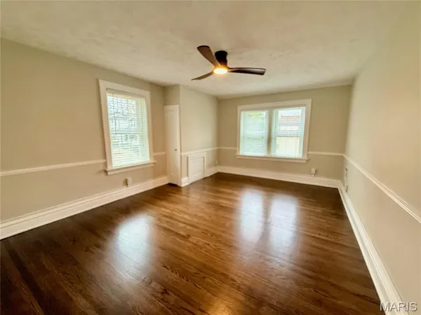 $3,395 | 543 North Central Avenue, University City, MO 63130
