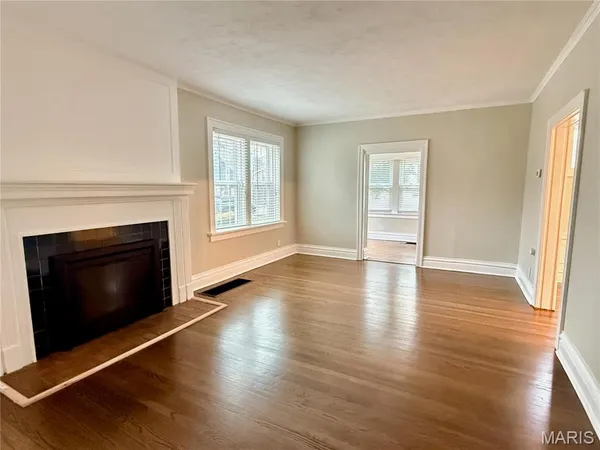 $3,395 | 543 North Central Avenue, University City, MO 63130