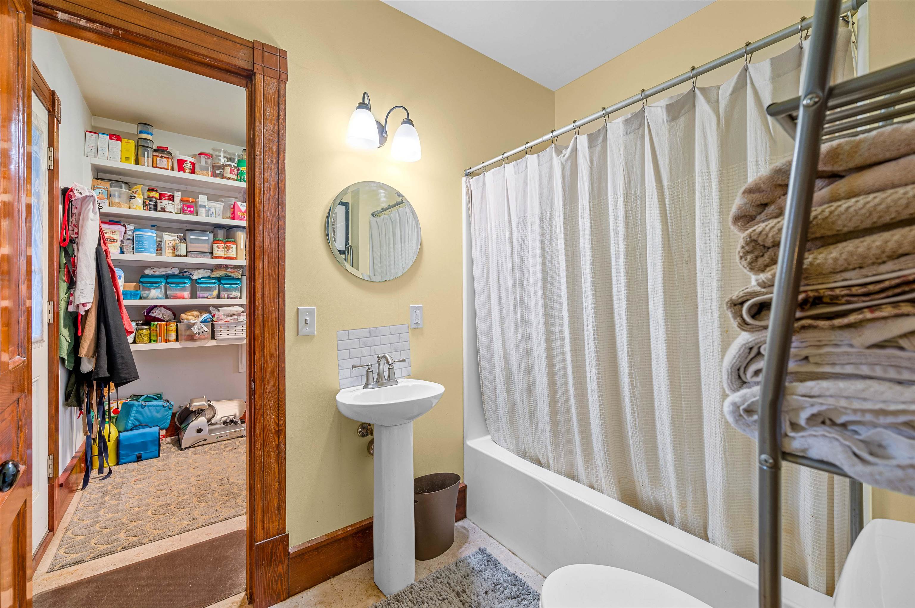 9 Brooklyn Street Morristown, VT 05661 - Photo 21 of 44