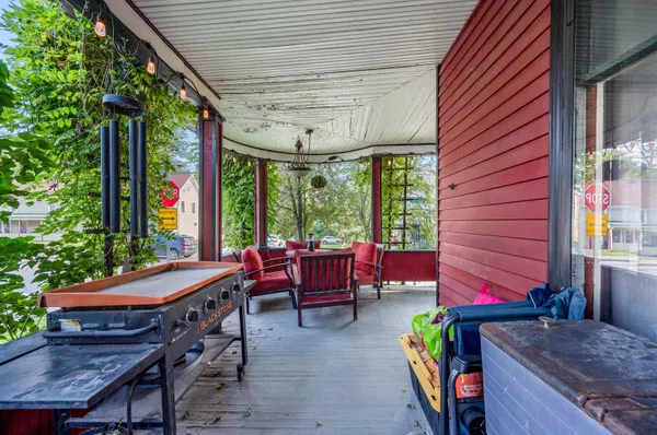 $465,000 | 9 Brooklyn Street, Morristown, VT 05661
