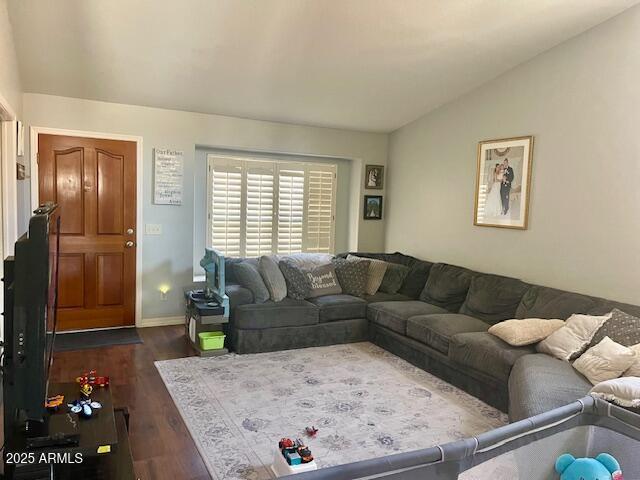 7239 West Morrow Drive Glendale, AZ 85308 - Photo 2 of 19 a living room with furniture and a couch