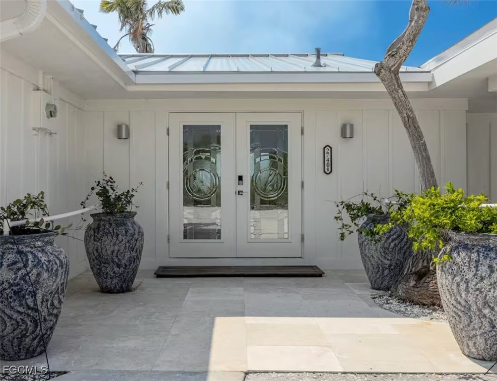 2740 North Beach Road, Unit A & B Englewood, FL 34223 - Photo 3 of 43