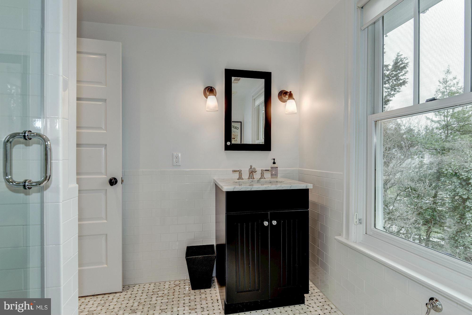 6816 Delaware Street Chevy Chase, MD 20815 - Photo 20 of 30 Bath