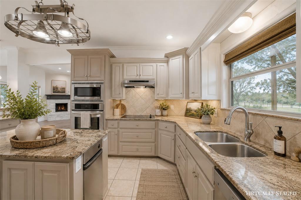 10471 Holly Creek Road Terrell, TX 75160 - Photo 6 of 40