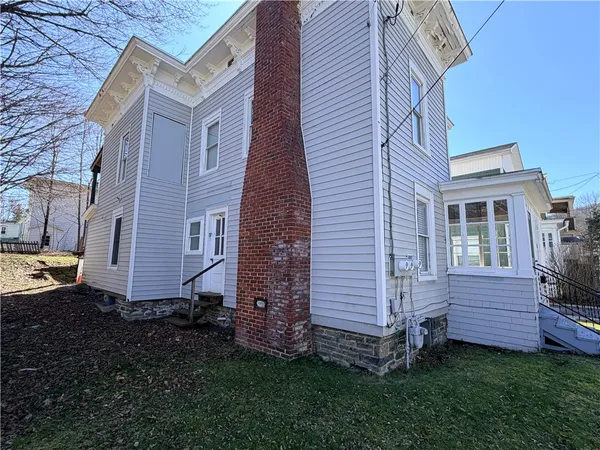 $314,000 | 10 Reynolds Avenue, Oneonta, NY 13820