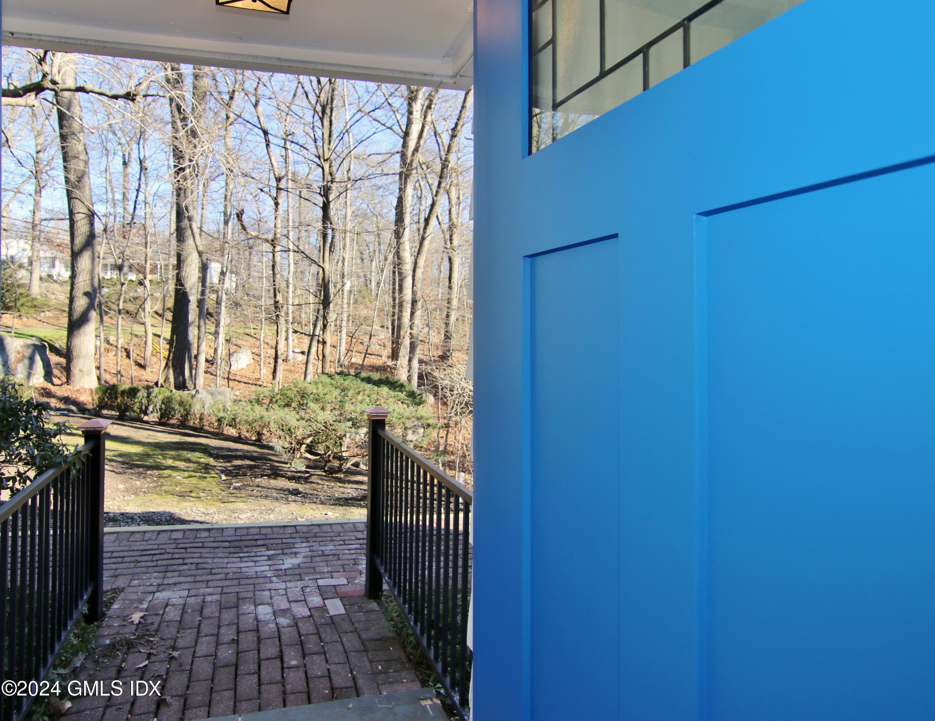 191 Sawmill Road Stamford, CT 06903 - Photo 25 of 40 a view of a entryway