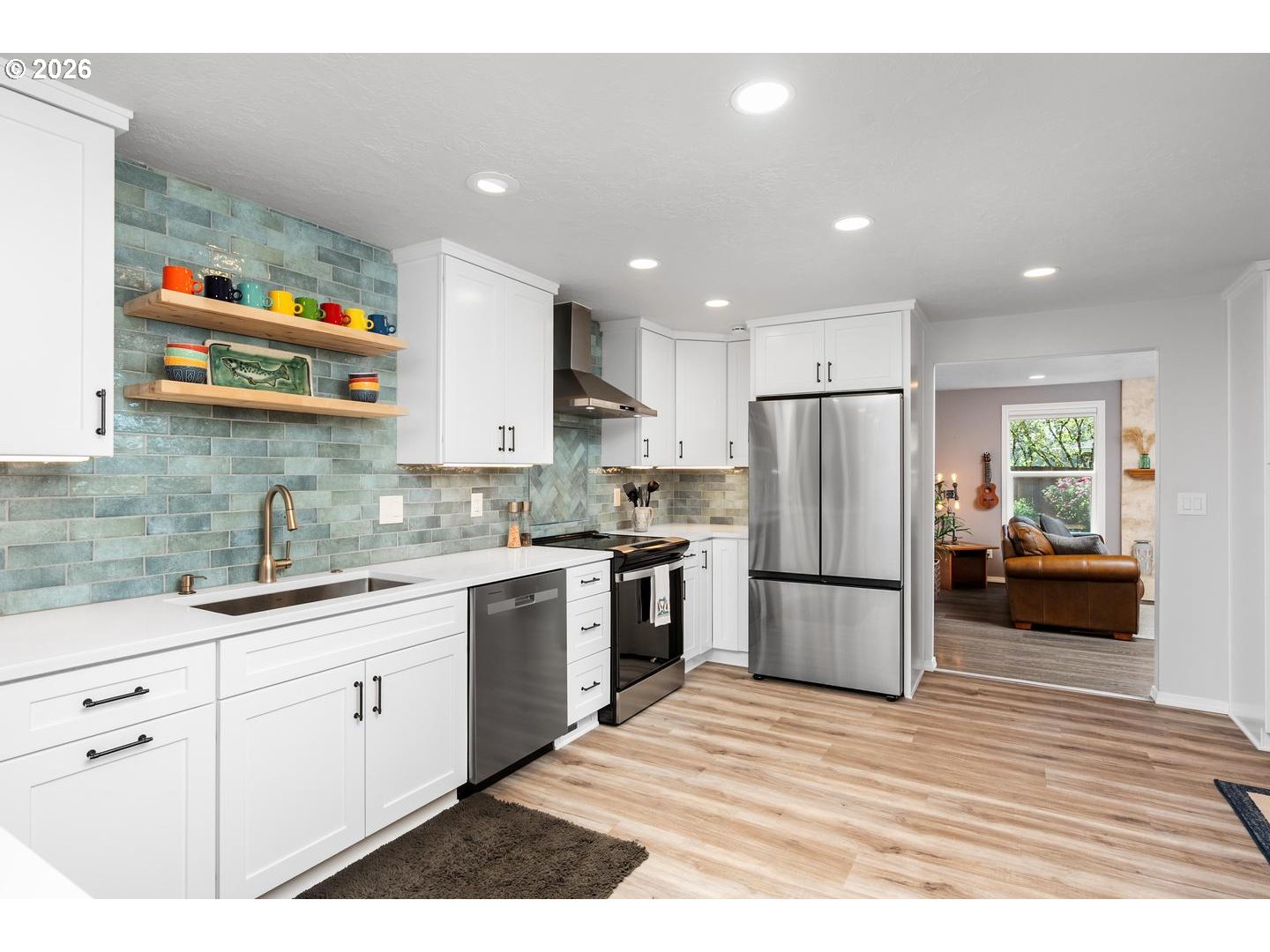 18588 Southwest Cascadia Court Beaverton, OR 97078 - Photo 16 of 48 Living Room