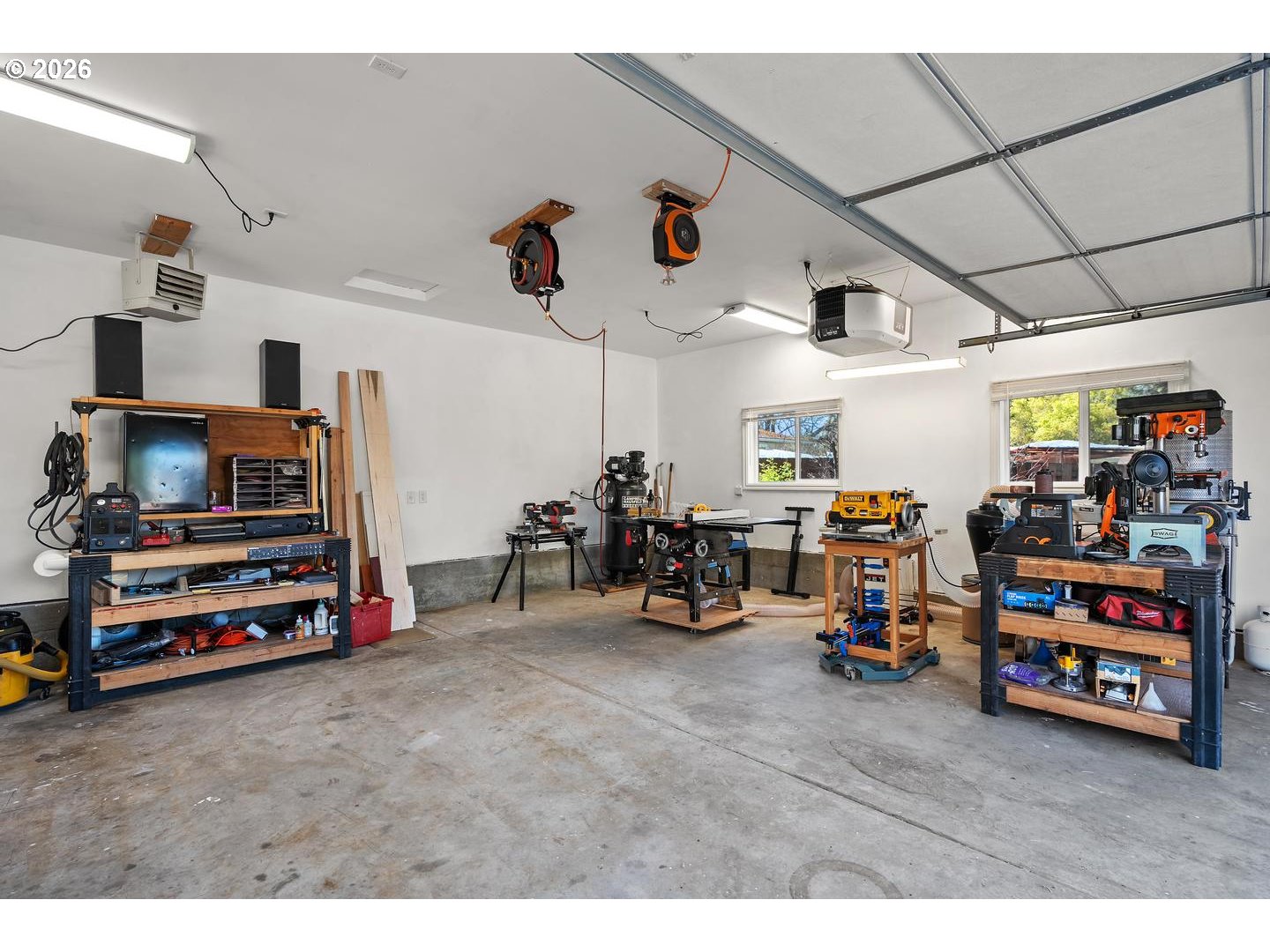 18588 Southwest Cascadia Court Beaverton, OR 97078 - Photo 38 of 48 Shop