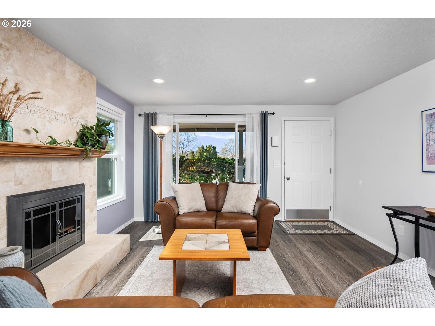 18588 Southwest Cascadia Court Beaverton, OR 97078 - Photo 9 of 48 Kitchen