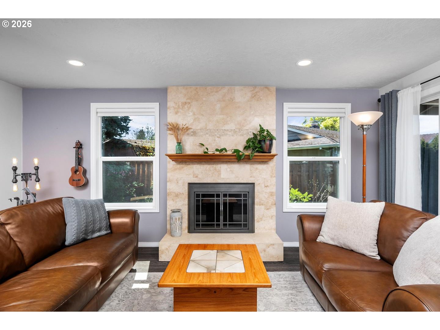18588 Southwest Cascadia Court Beaverton, OR 97078 - Photo 10 of 48 Kitchen/Family Room