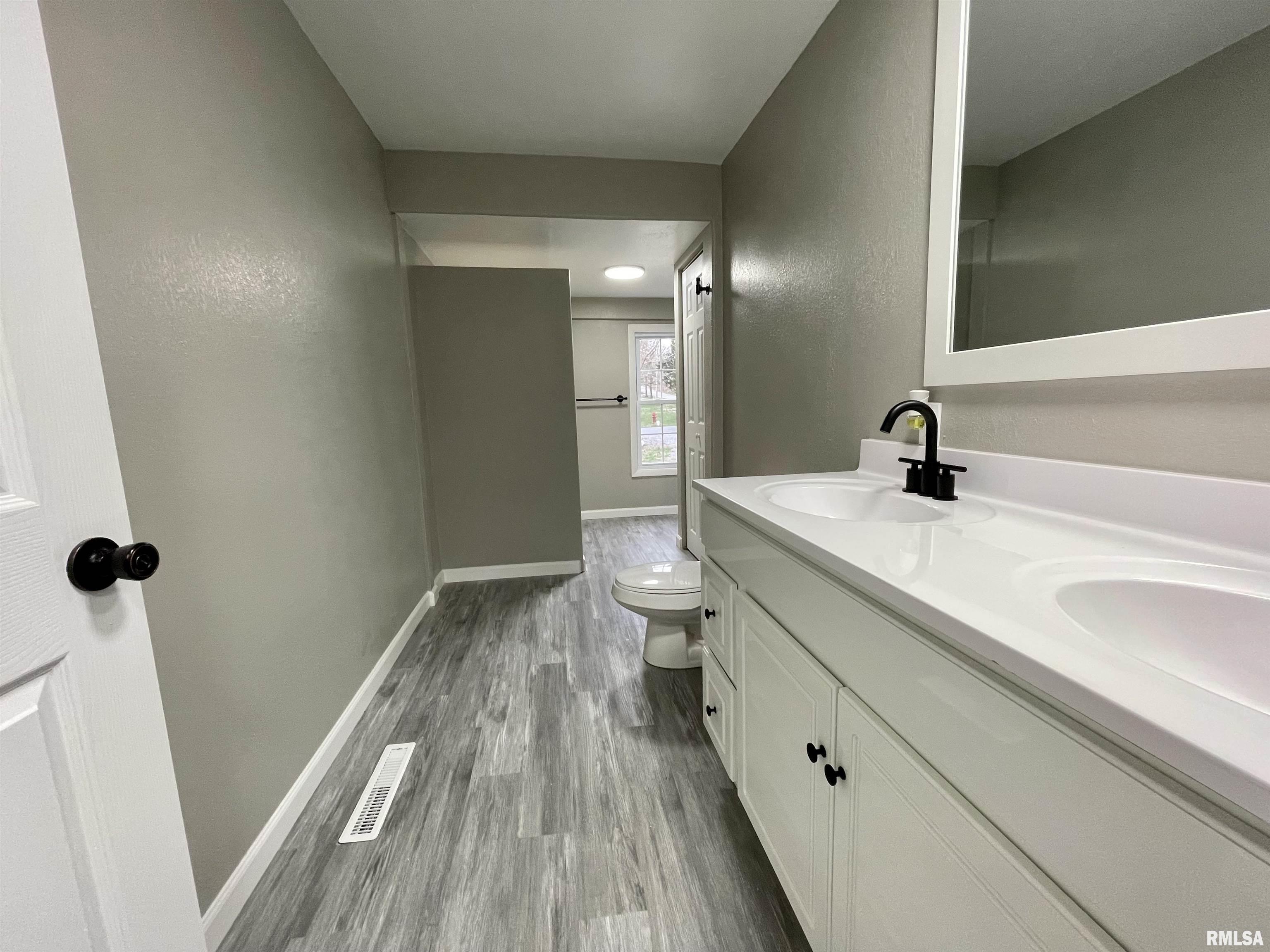 50 Blue Hole Road Harrisburg, IL 62946 - Photo 14 of 30 Gallery Image 14