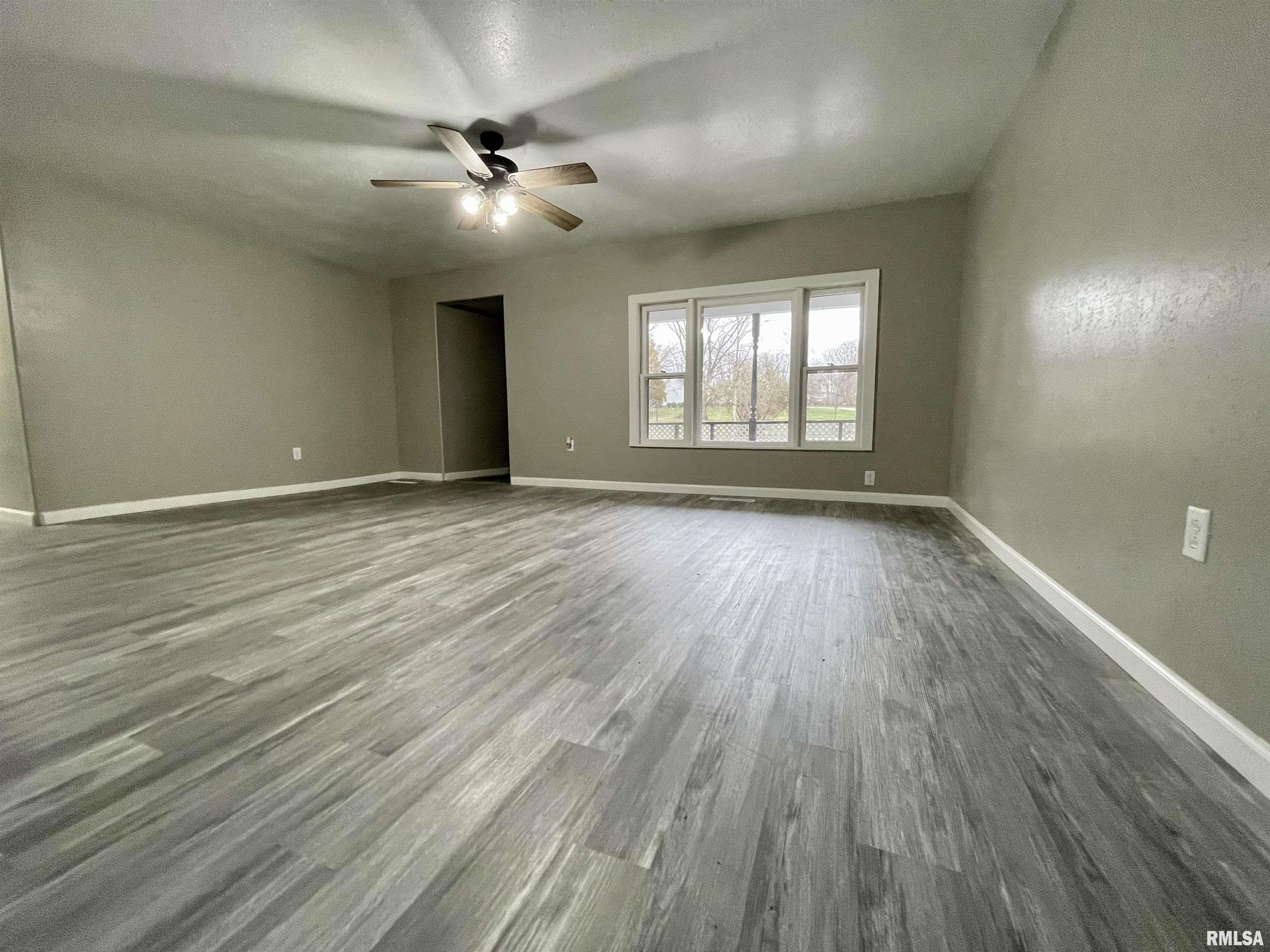 50 Blue Hole Road Harrisburg, IL 62946 - Photo 7 of 30 Gallery Image 7