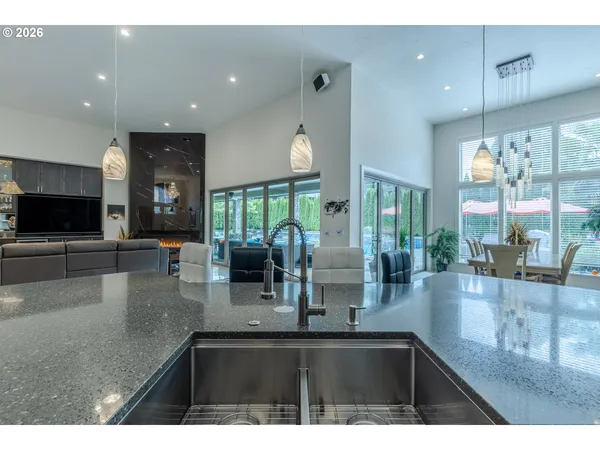 $2,150,000 | 3540 Walton Lane, Eugene, OR 97408
