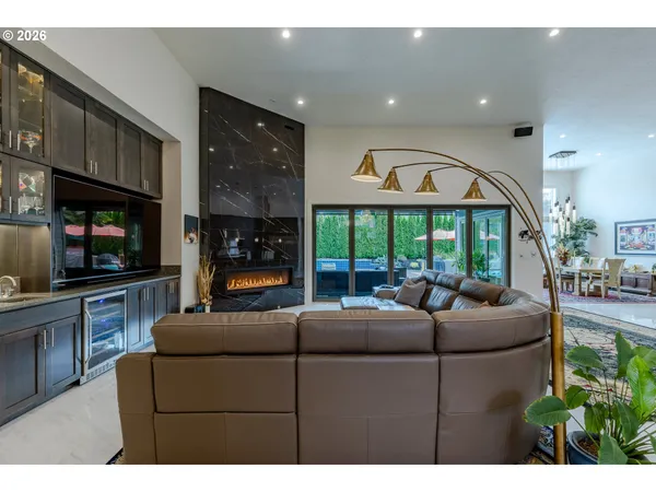$2,150,000 | 3540 Walton Lane, Eugene, OR 97408