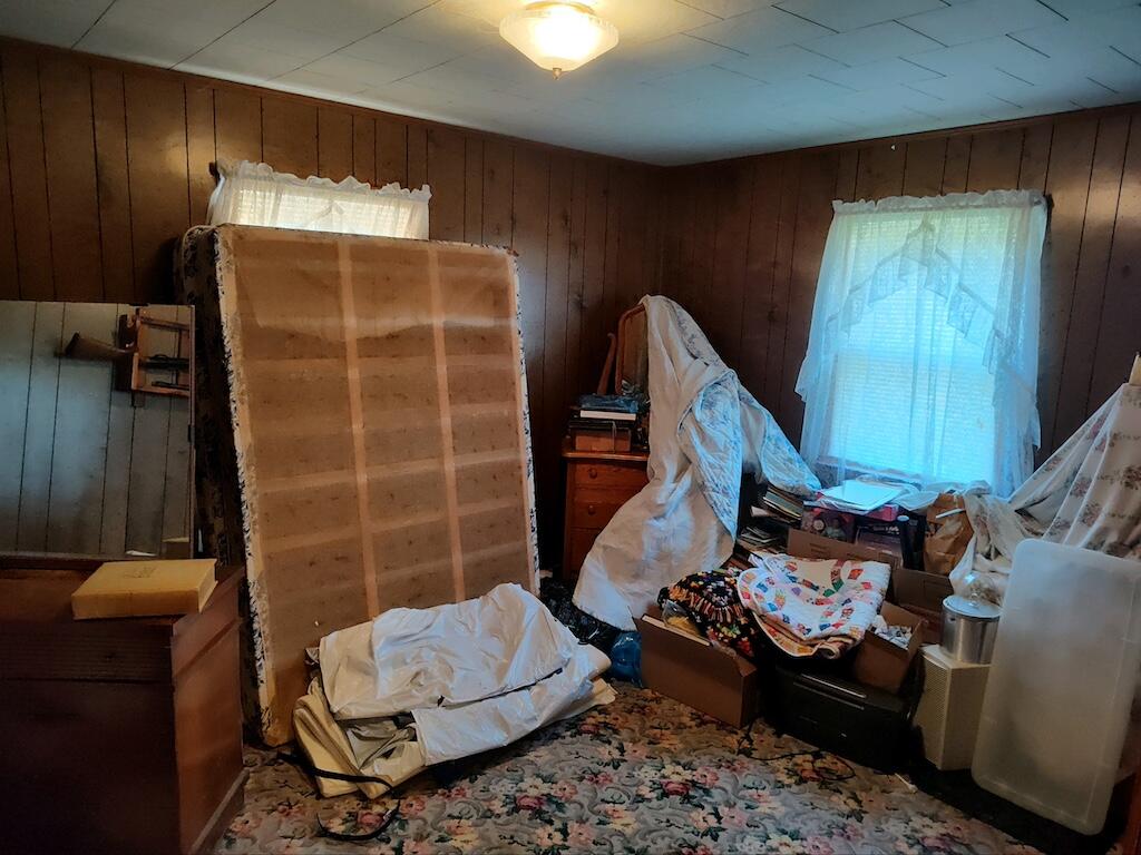 483 Laurel Branch Road Northwest Floyd, VA 24091 - Photo 14 of 19 a living room with a couch and a potted plant