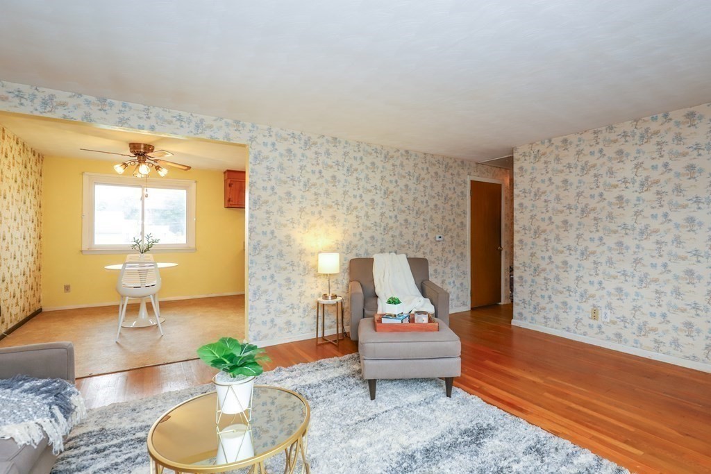 14 Phillip Road Billerica, MA 01821 - Photo 6 of 30 Gallery Image 6
