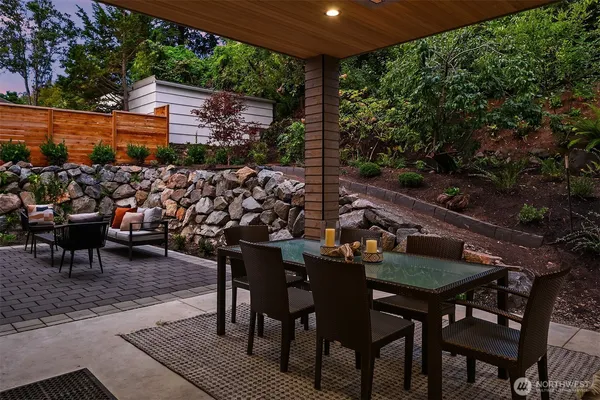 $6,998,000 | 1027 McGilvra Boulevard East, Seattle, WA 98112