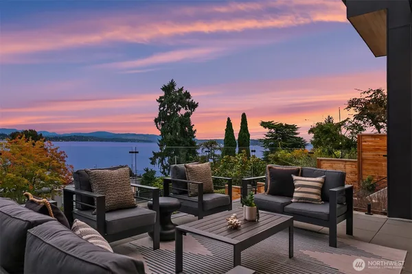 $6,998,000 | 1027 McGilvra Boulevard East, Seattle, WA 98112