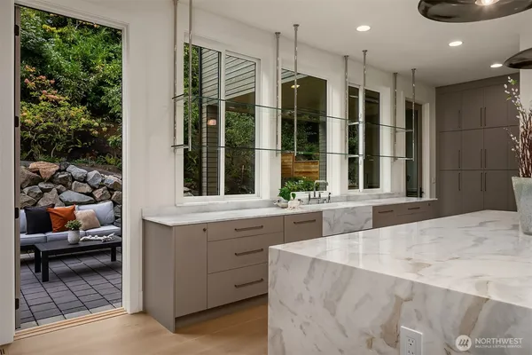 $6,998,000 | 1027 McGilvra Boulevard East, Seattle, WA 98112