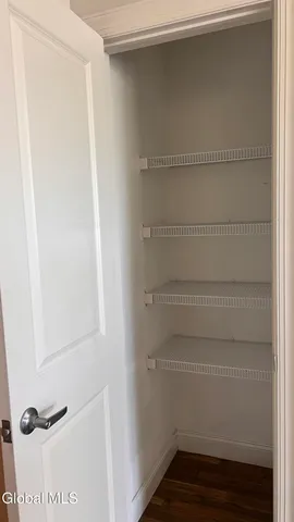 $1,600 | 733 Broadway, Unit 107, Albany, NY 12207