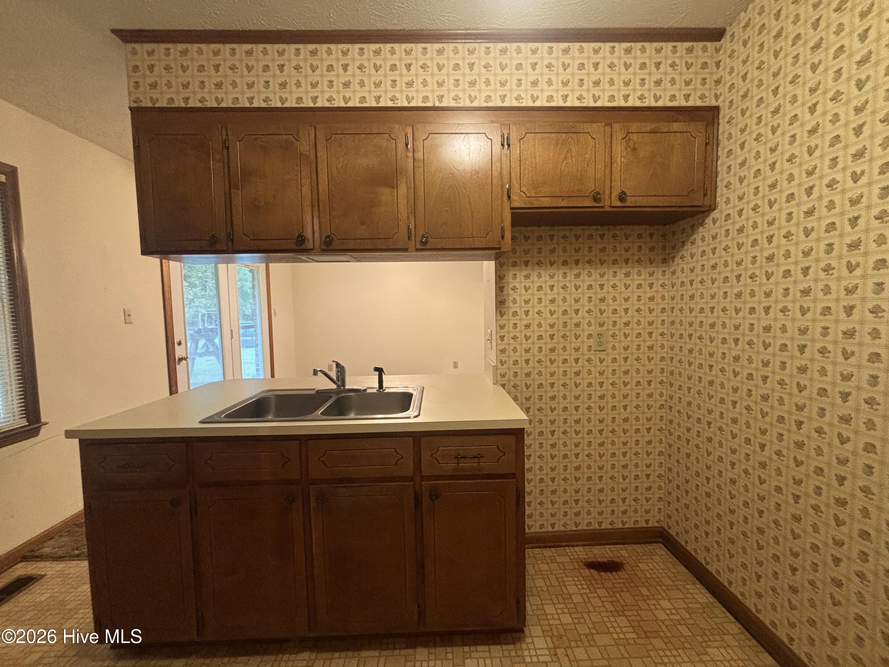 120 Kings Road Whiteville, NC 28472 - Photo 14 of 25 Kitchen
