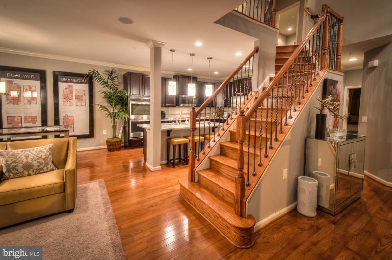 3000 Palatine Drive Frederick, MD 21701 - Photo 6 of 17 Living Room
