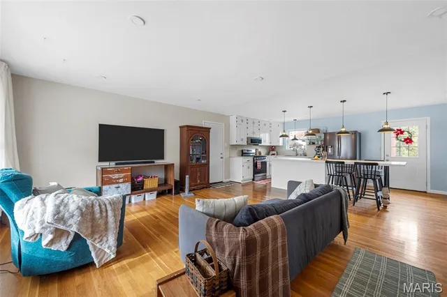 $275,000 | 1409 Belleau Lake Drive, O'Fallon, MO 63366