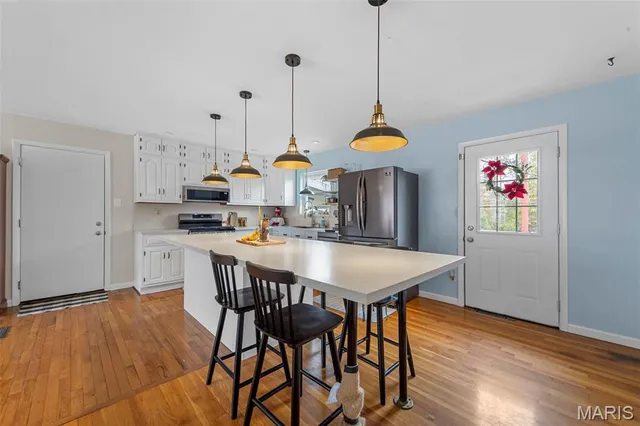 $275,000 | 1409 Belleau Lake Drive, O'Fallon, MO 63366