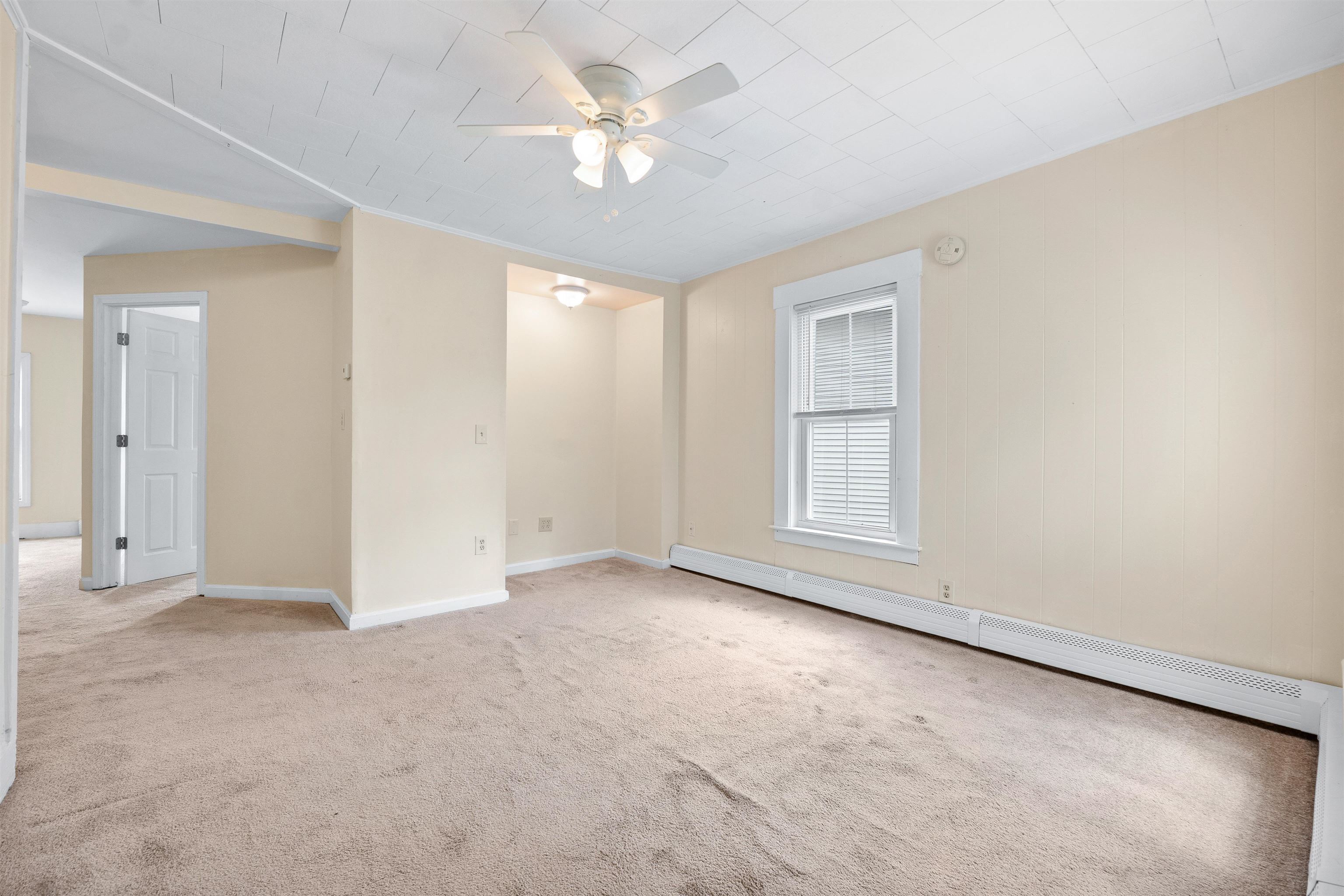 56 Harvard Street Laconia, NH 03246 - Photo 13 of 28