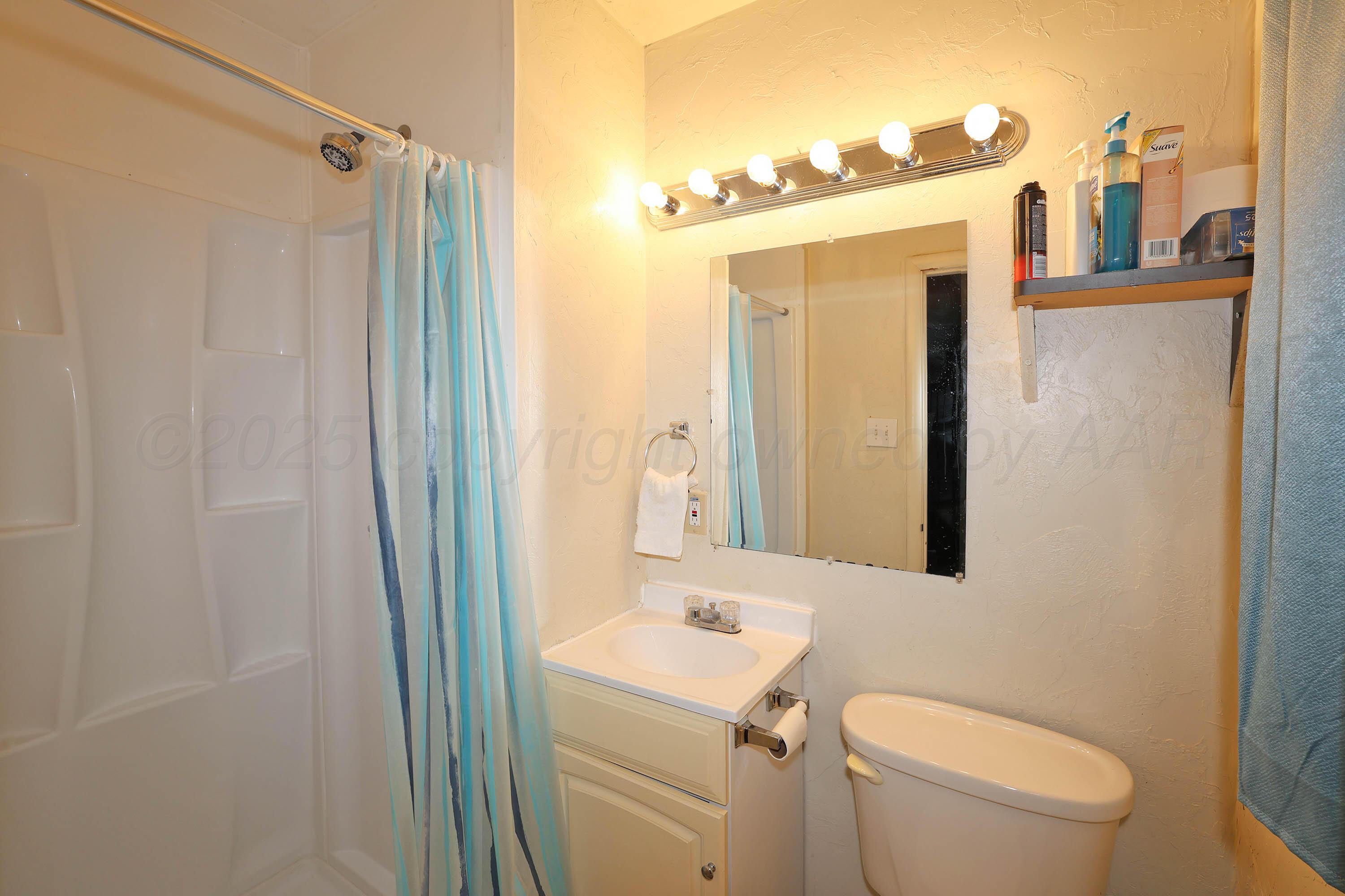 3400 Bristol Road Amarillo, TX 79109 - Photo 19 of 26 20-3rd Bedroom Bath