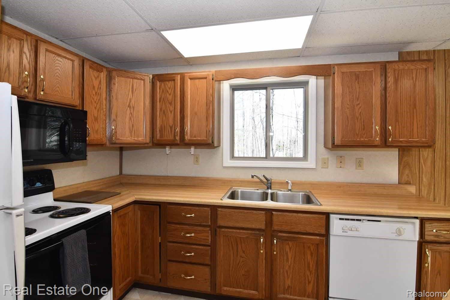 4241 Norway Road Lincoln, MI 48742 - Photo 34 of 38 DSC_2596.jpg