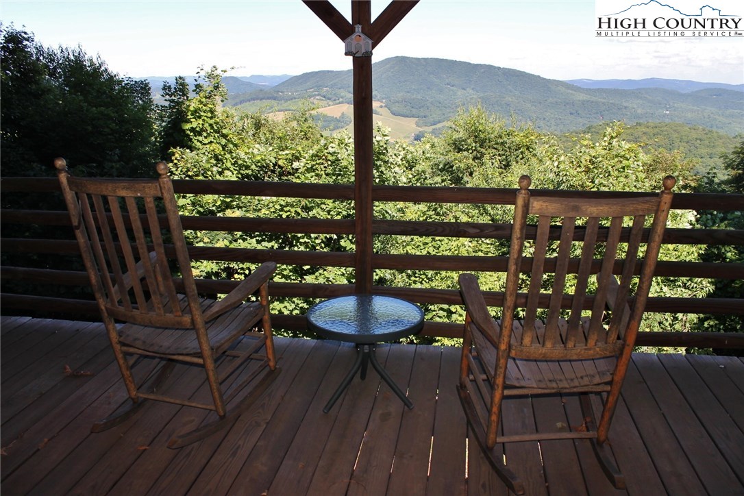 2359 Homestead Road Todd, NC 28684 - Photo 8 of 18 Gallery Image 8