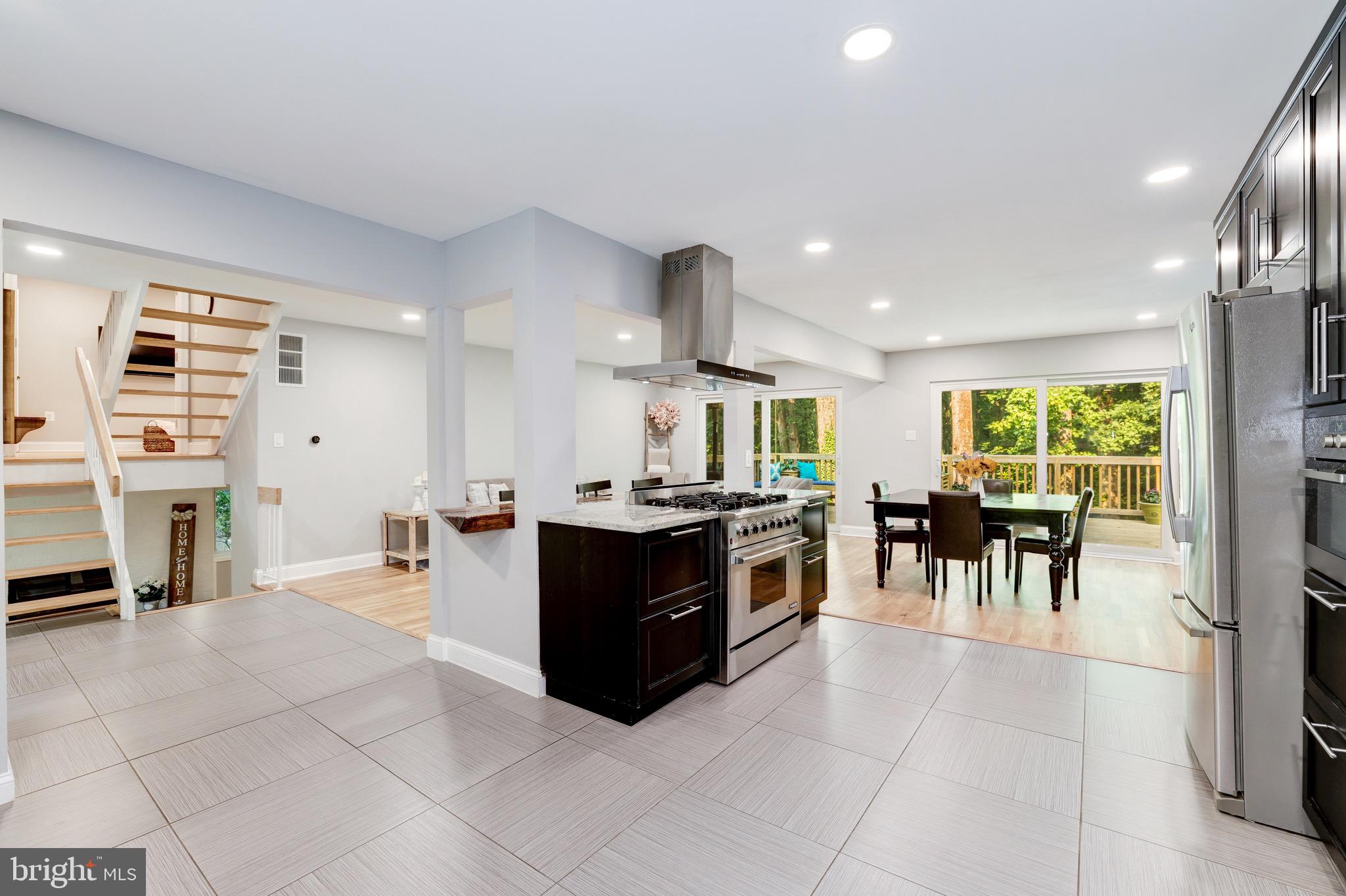 1445 Aldenham Lane Reston, VA 20190 - Photo 14 of 83 Gallery Image 14