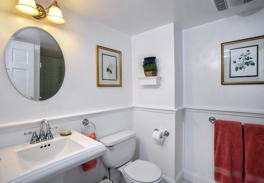 580 Center Street Hanover, MA 02339 - Photo 17 of 30 Gallery Image 17