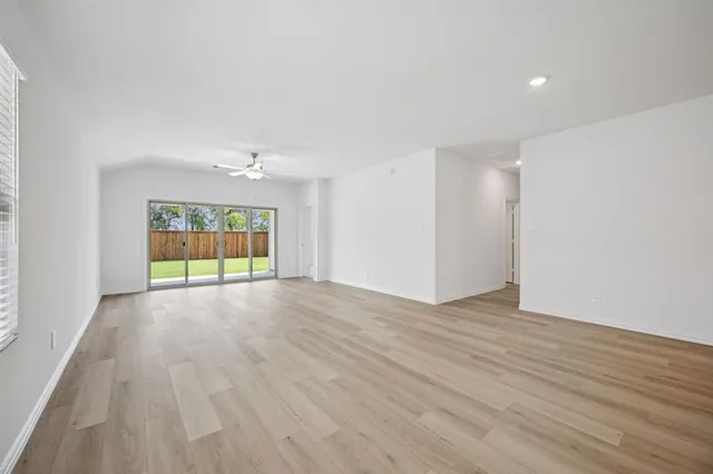 $330,372 | 813 London Town Lane, McKinney, TX 75071