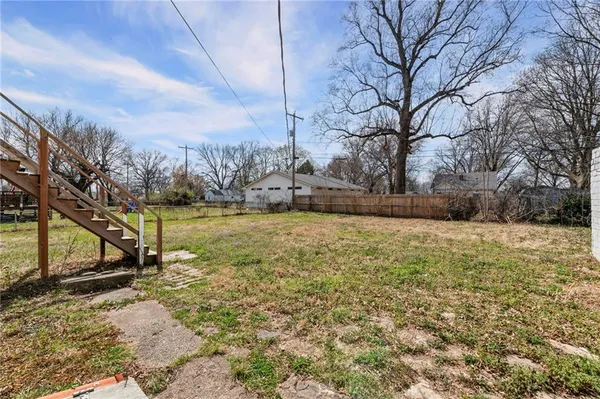 $182,000 | 2104 South Norwood Avenue, Independence, MO 64052